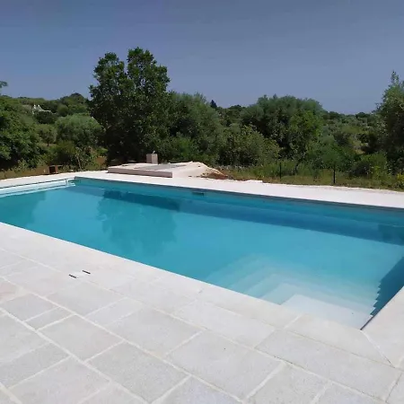 Trullo Fragnelli تْشيستيرنِنو